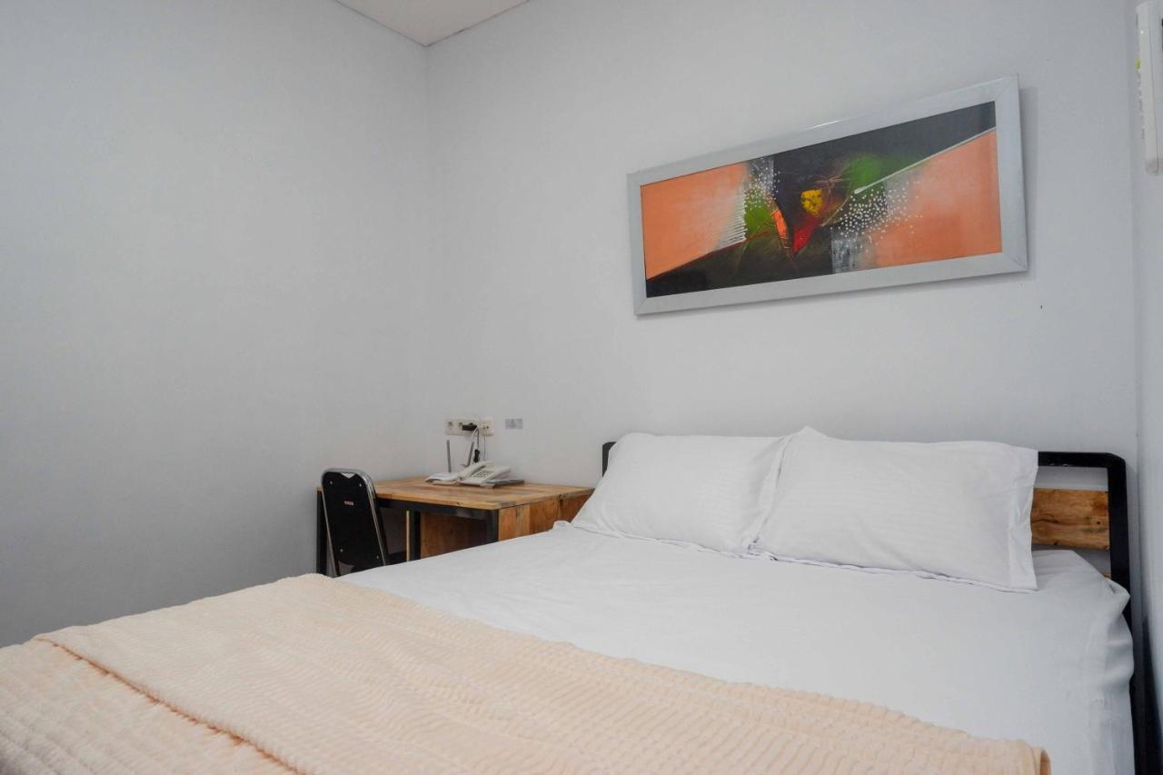 Reddoorz Plus Near Patung Kuda Undip Jatingaleh Ngoại thất bức ảnh